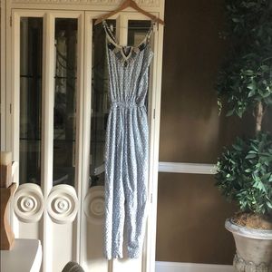 Sleeveless jumpsuit worn once